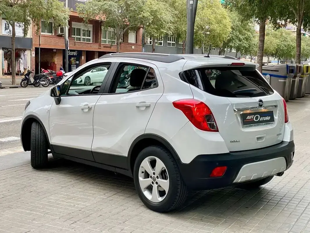 Usado Opel Mokka Excellence 140 CV (102 kW) 2015 Blanco SUV