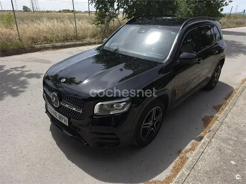 Usado Mercedes GLB220 190 CV (139 kW) 2020 Negro SUV
