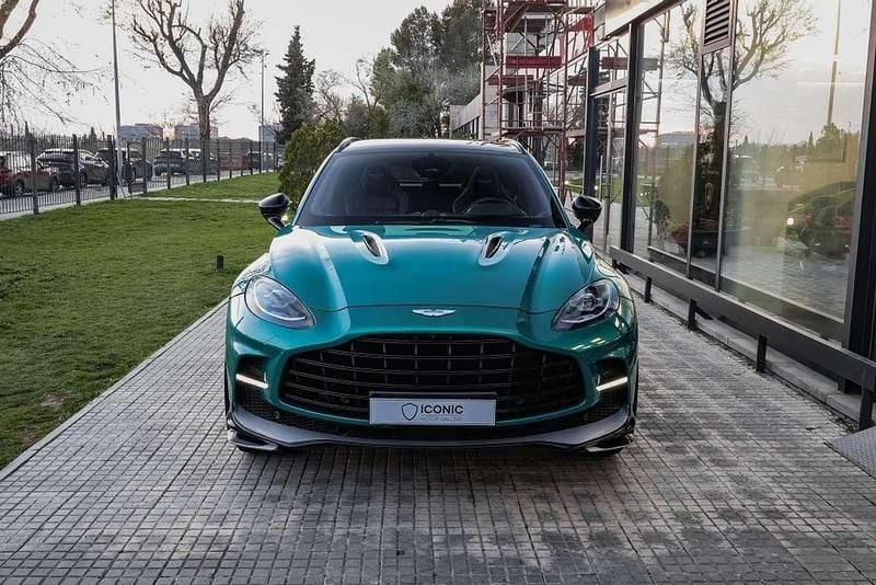 Usado Aston Martin DBX 707 707 CV (519 kW) 2025 Verde SUV