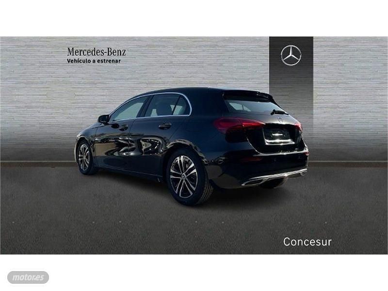 Usado Mercedes A250 Progressive 218 CV (160 kW) 2024 Negro Berlina