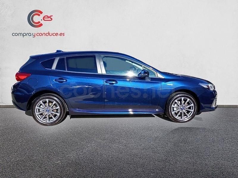 Usado Subaru Impreza 150 CV (110 kW) 2022 Azul Berlina