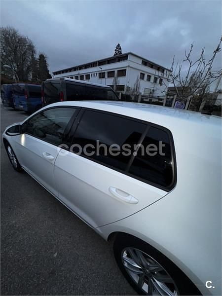 Usado VW Golf VII Advance 115 CV (84 kW) 2018 Blanco Berlina