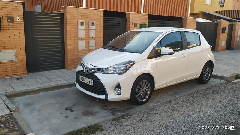 Blanco Usado 2016 Toyota Yaris Advance Berlina | 7500 € (Super precio) - Imagen 1/4