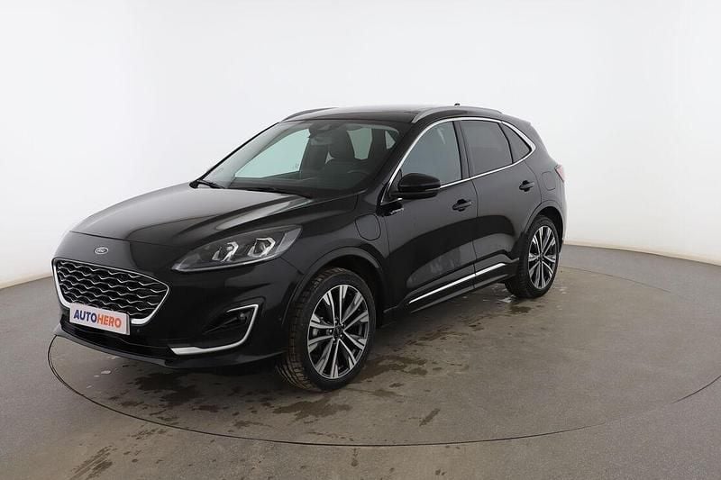 Negro Usado 2022 Ford Kuga Vignale SUV | 25.399 € (Un poco caro) - Imagen 1/3