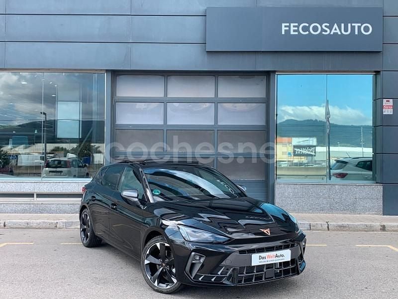 Negro Usado 2025 Cupra Leon Berlina | 29.990 € (Precio justo) - Imagen 1/4