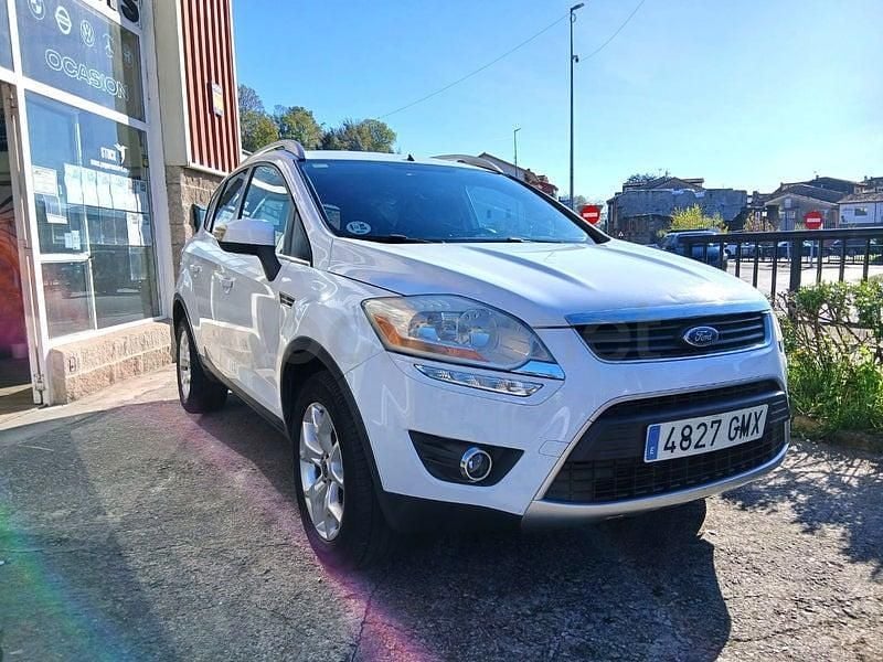 Używany Ford Kuga Titanium 140 KM (102 kW) 2010 Biały SUV