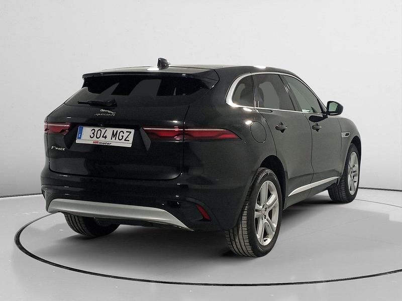 Usado Jaguar F-Pace SE 207 CV (152 kW) 2023 Negro SUV