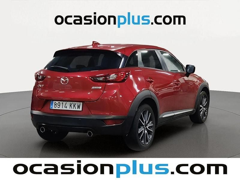 Käytetty Mazda CX-3 Luxury 105 HP (77 kW) 2018 Punainen Katumaasturi