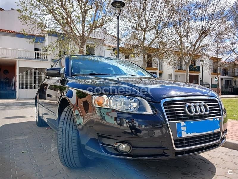 Usado Audi A4 115 CV (84 kW) 2006 Negro Berlina