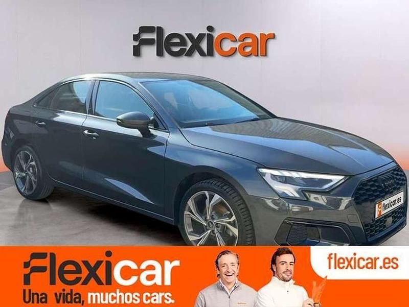 Usado Audi A3 Premium 110 CV (80 kW) 2023 Gris Berlina