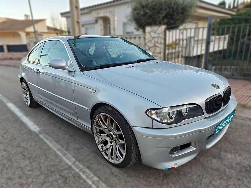 Usado BMW 320 170 CV (125 kW) 2006 Gris Coupe