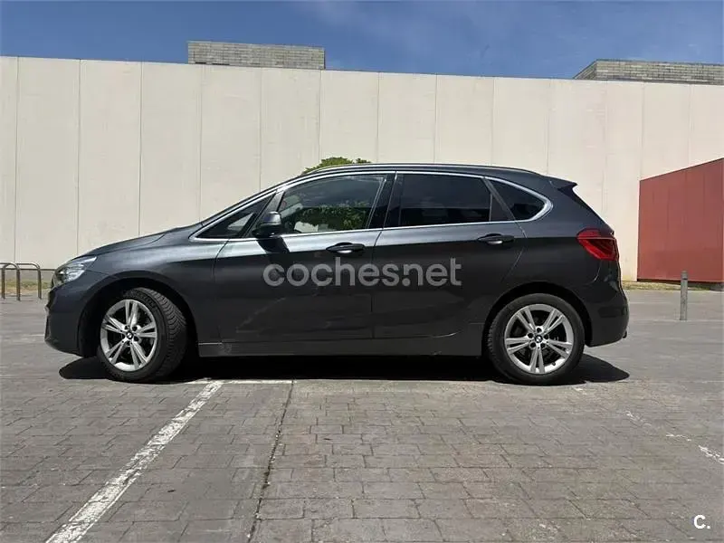 Usado BMW 218 150 CV (110 kW) 2016 Gris / plata Familiar