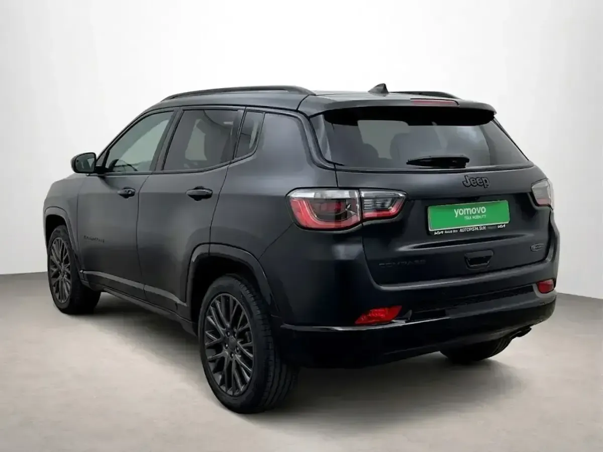 Usado Jeep Compass 151 CV (111 kW) 2022 Negro SUV
