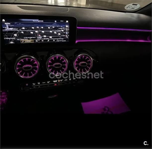 Usado Mercedes A180 109 CV (80 kW) 2019 Blanco Berlina