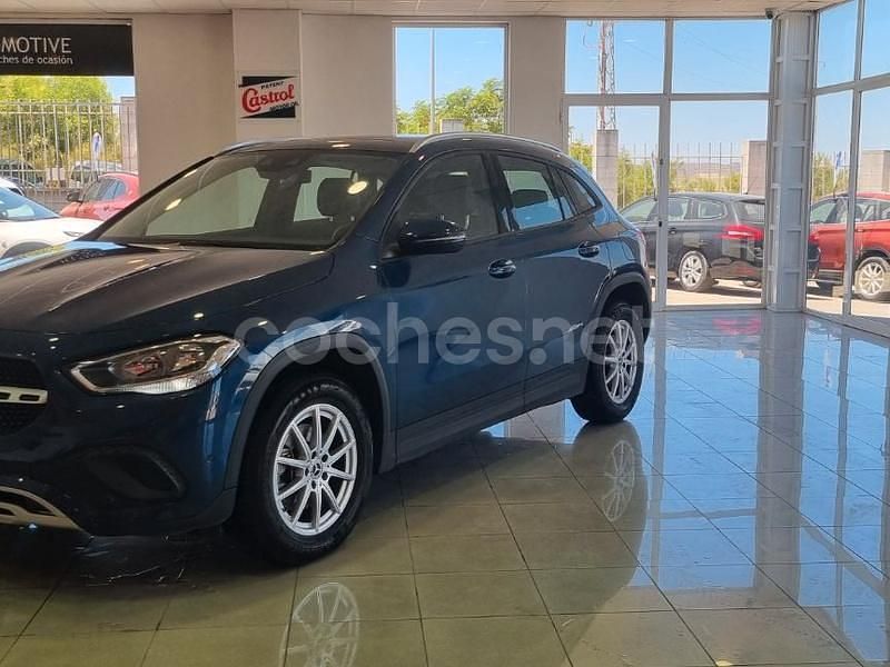Usado Mercedes GLA200 150 CV (110 kW) 2021 Azul SUV