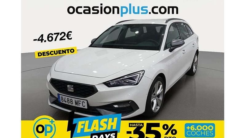 Usado Seat Leon ST FR 150 CV (110 kW) 2023 Blanco Familiar