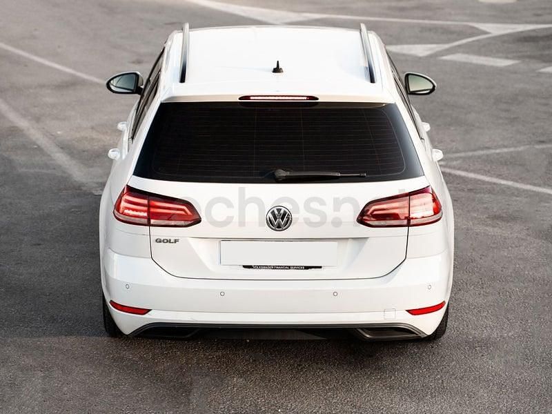 Usado VW Golf VII Edition 115 CV (84 kW) 2018 Blanco Familiar