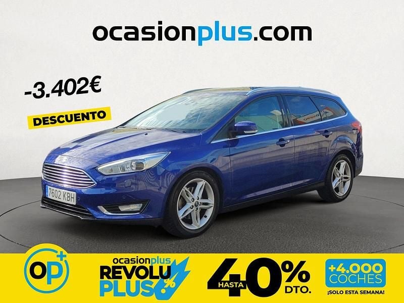 Usado Ford Focus Titanium 150 CV (110 kW) 2017 Azul Monovolumen