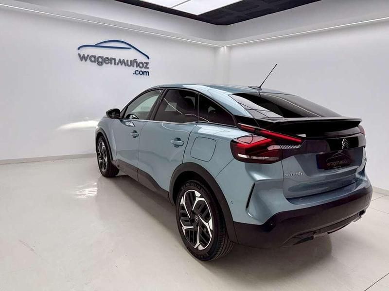 Usado Citroën C4 Shine 131 CV (96 kW) 2022 Gris Utilitario