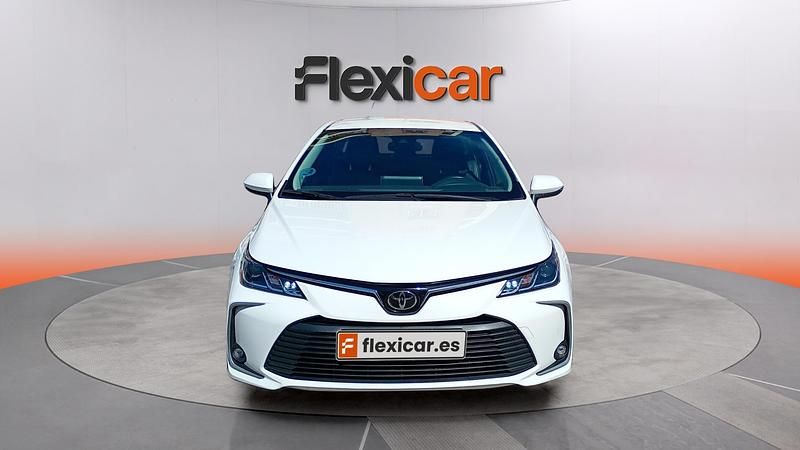Usado Toyota Corolla Active 140 CV (102 kW) 2022 Blanco Berlina