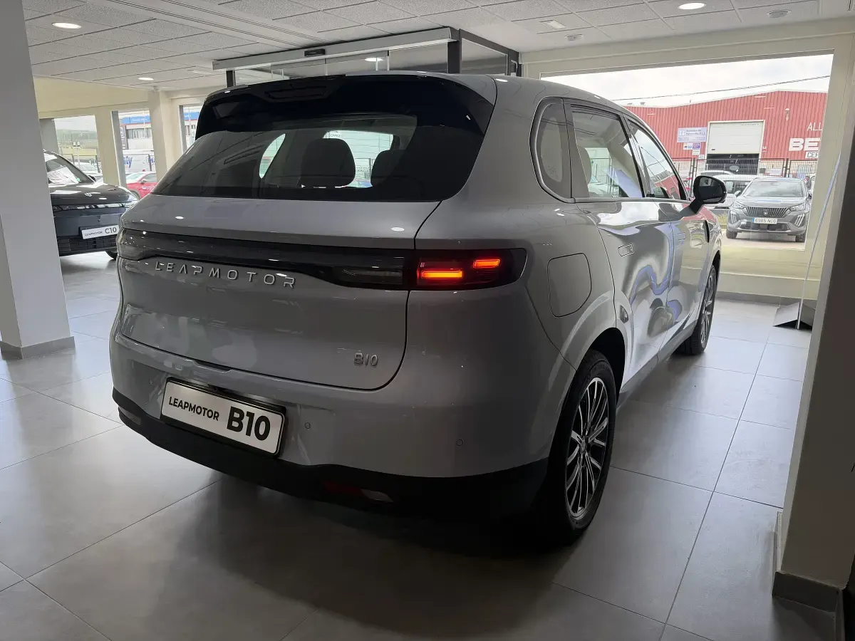 Nuevo Leapmotor B10 160 kW (218 CV) 2026 SUV