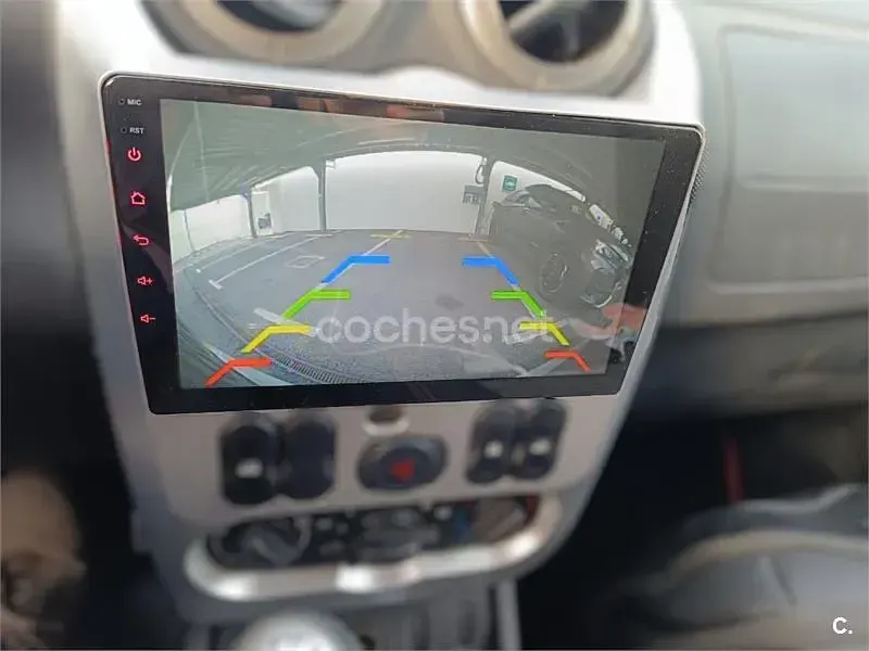 Usado Dacia Duster Lauréate 109 CV (80 kW) 2013 Blanco SUV