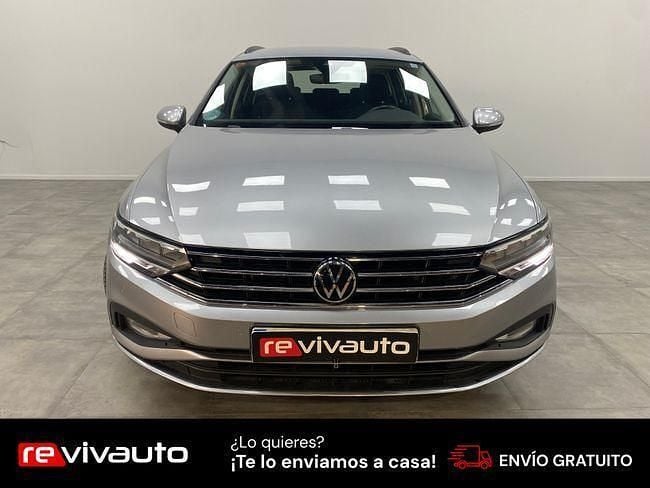 Usado VW Passat Business 150 CV (110 kW) 2021 Gris / plata Familiar