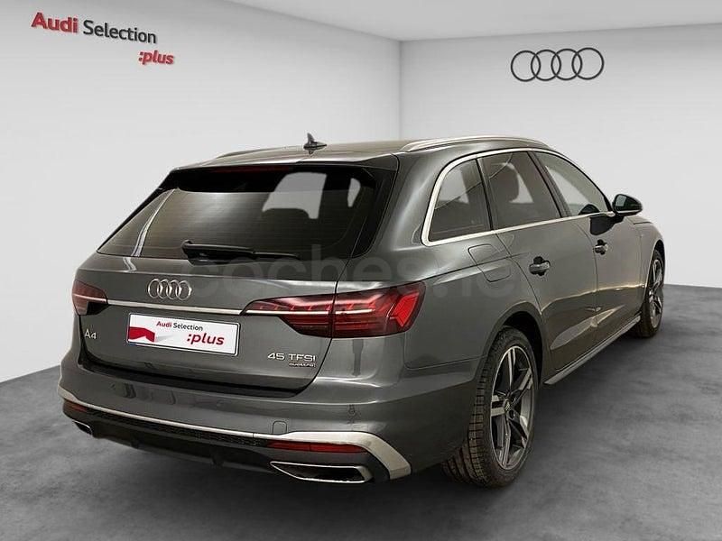 Usado Audi A4 S-Line 245 CV (180 kW) 2019 Gris / plata Familiar