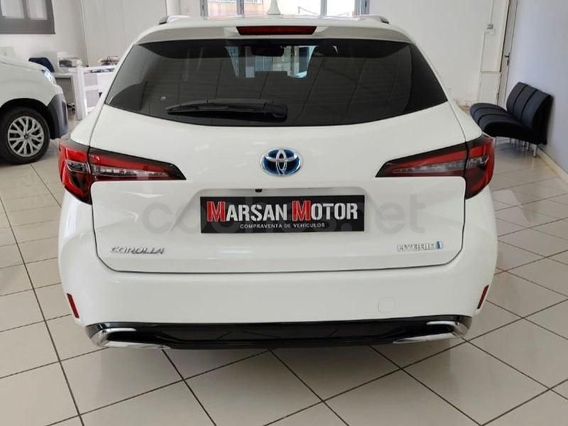 Usado Toyota Corolla Active 140 CV (102 kW) 2023 Blanco Familiar