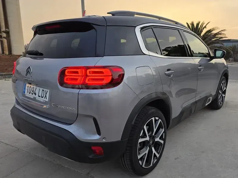 Usado Citroën C5 Aircross PureTech 131 CV (96 kW) 2020 Gris / plata SUV