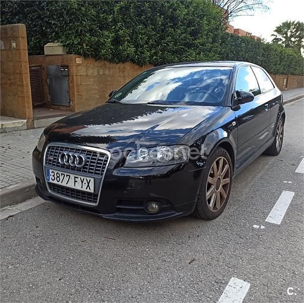 Negro Usado 2007 Audi A3 Attraction Berlina | 4100 € (Super precio) - Imagen 1/4