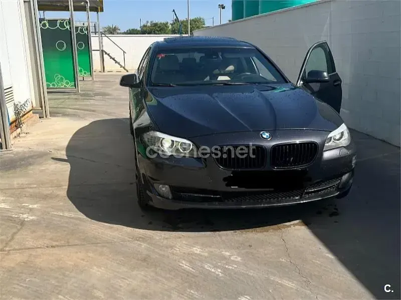 Usado BMW 525 197 CV (144 kW) 2011 Negro Berlina
