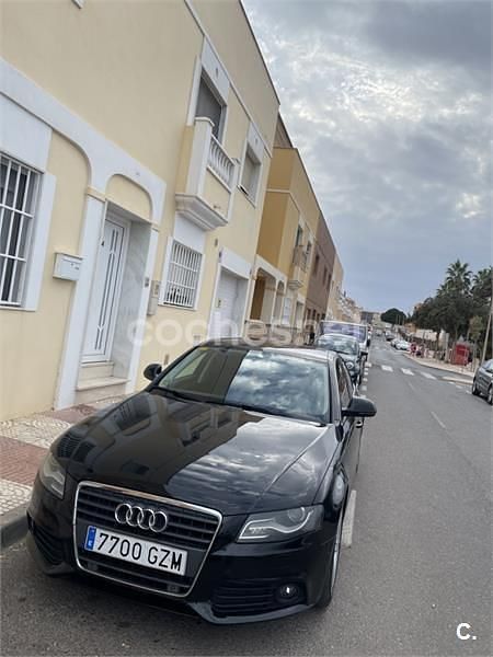 Usado Audi A4 143 CV (105 kW) 2008 Negro Familiar