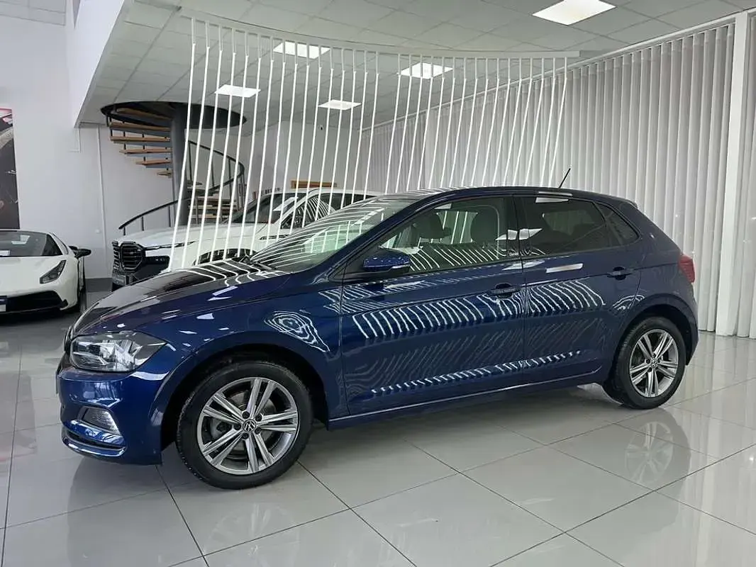 Usado VW Polo United 110 CV (80 kW) 2022 Azul Utilitario