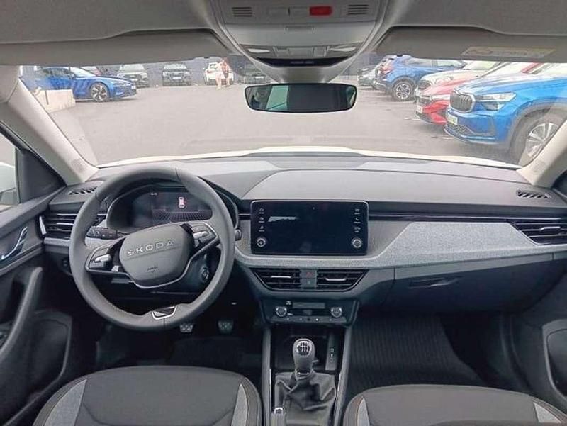 Nuevo Skoda Kamiq Selection 116 CV (85 kW) 2025 Blanco SUV