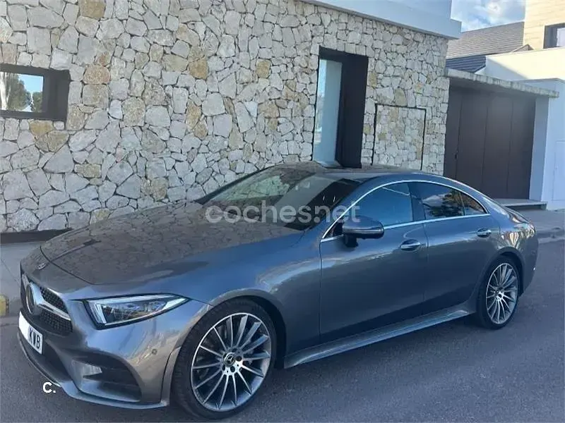 Usado Mercedes CLS350 286 CV (210 kW) 2019 Gris / plata Coupe