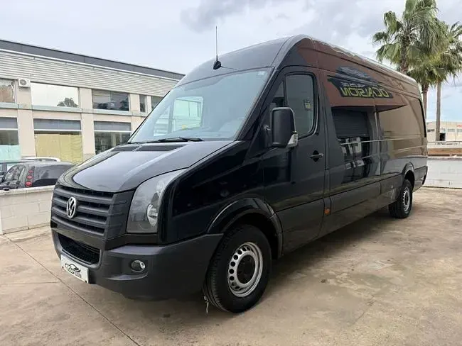 Usado VW Crafter 140 CV (102 kW) 2015 Negro Van