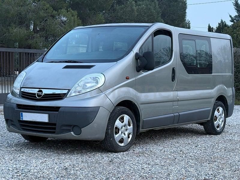 Usado Opel Vivaro 114 HP (83 kW) 2012 Bege Monovolume