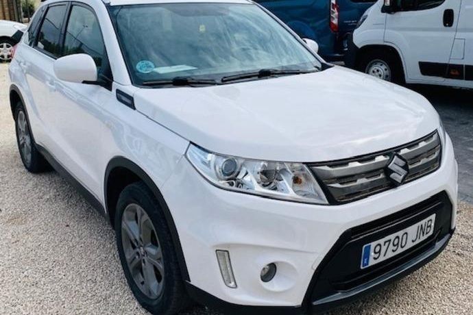 Usado 2015 Suzuki Vitara GL SUV | 12.400 € (Precio justo) - Imagen 1/4