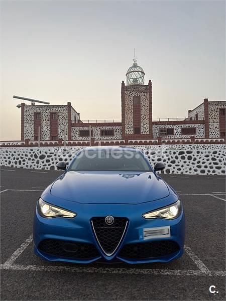 Usado Alfa Romeo Giulia Veloce 280 CV (205 kW) 2019 Azul Berlina