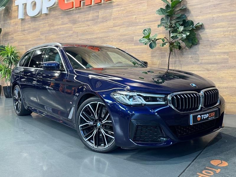 Azul Usado 2022 BMW 520 Comfort Edition Familiar | 37.500 € (Caro) - Imagen 1/4