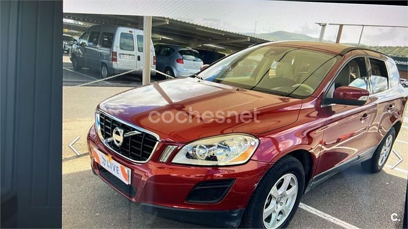Usado Volvo XC60 Momentum 163 CV (119 kW) 2013 Granate SUV