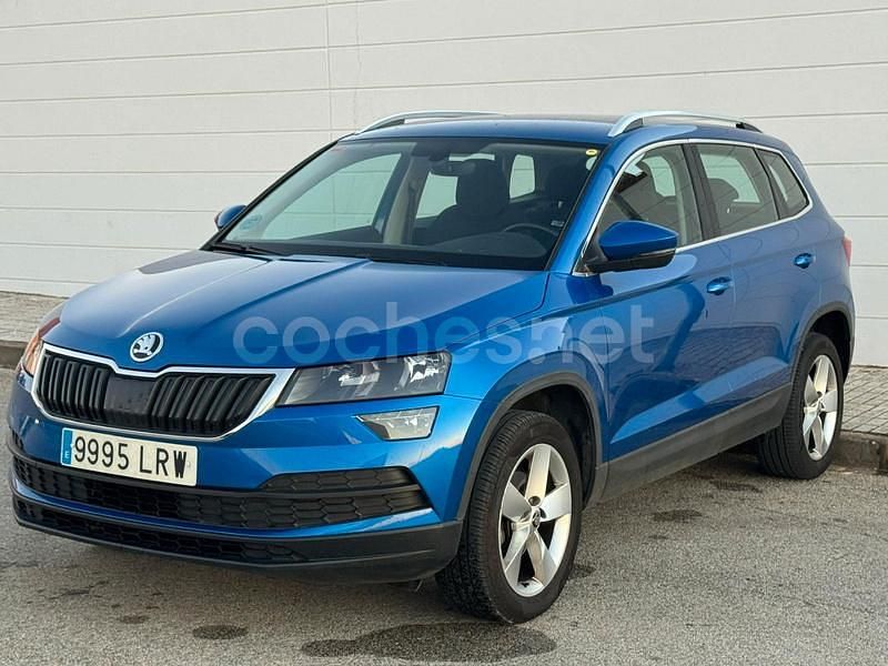 Usado Skoda Karoq Ambition 115 CV (84 kW) 2021 Azul SUV