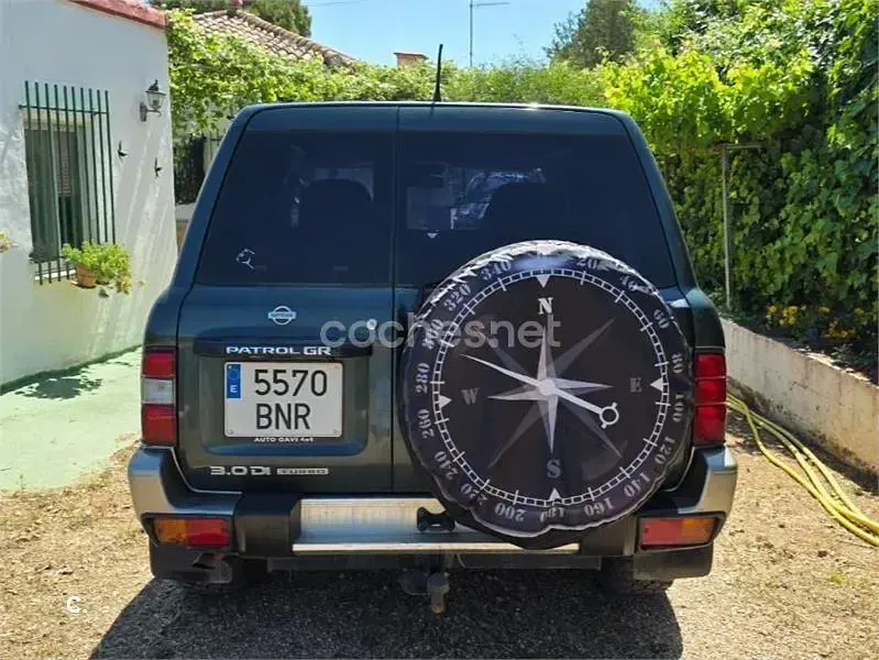 Usado Nissan Patrol 158 CV (116 kW) 2001 Verde SUV