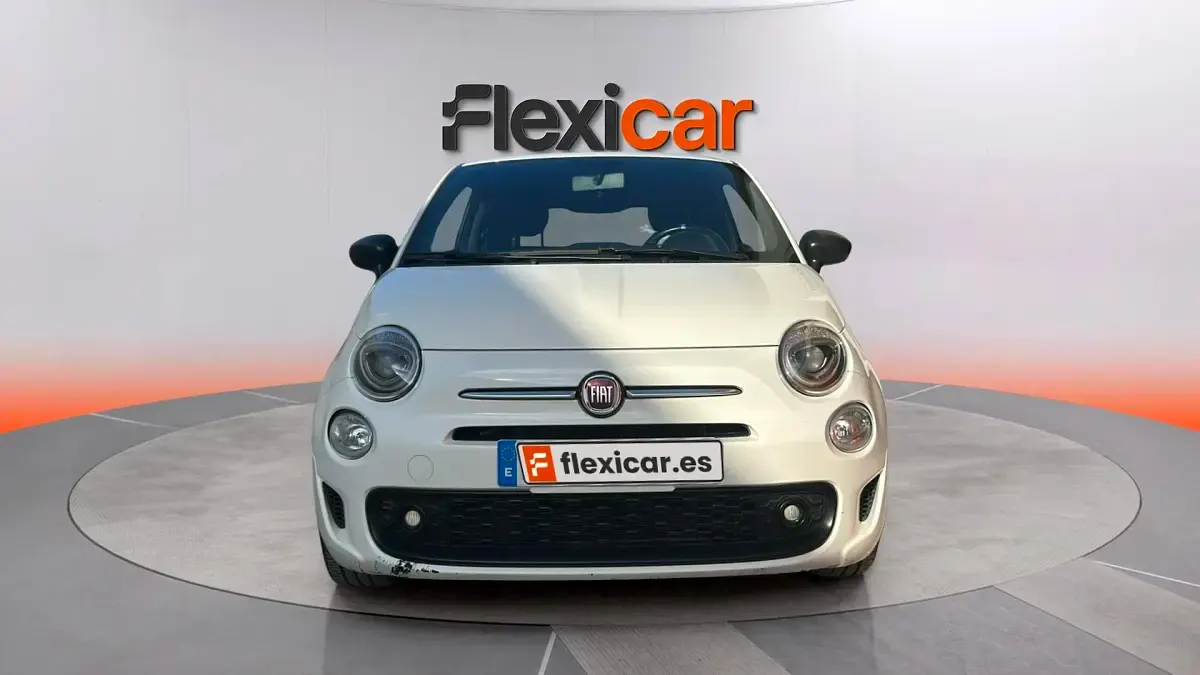 Usado Fiat 500 Club 71 CV (52 kW) 2022 Blanco Berlina