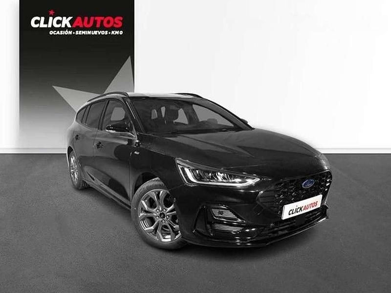 Usado Ford Focus ST-Line 125 CV (91 kW) 2024 Negro Familiar