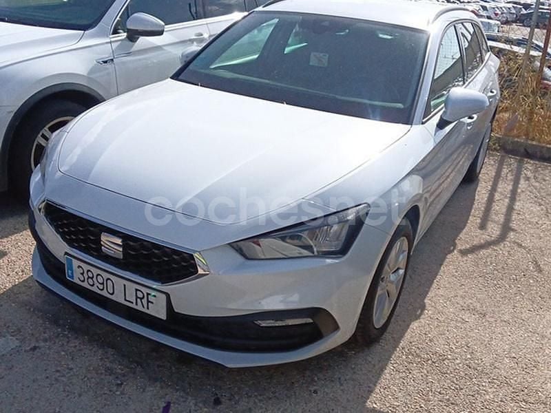 Blanco Usado 2021 Seat Leon Style Familiar | 14.550 € (Precio justo) - Imagen 1/3