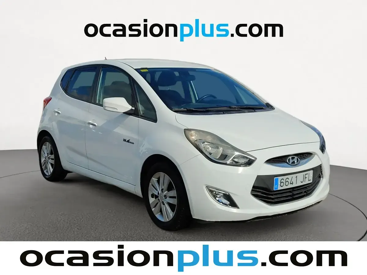 Usado Hyundai ix20 116 CV (85 kW) 2015 Blanco Utilitario
