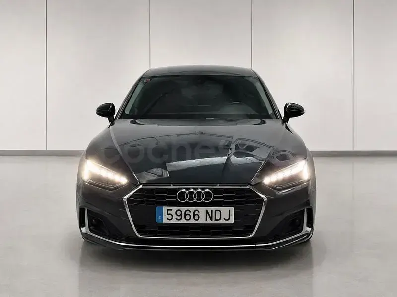 Usado Audi A5 Sportback S-Line 163 CV (119 kW) 2020 Gris / plata Utilitario