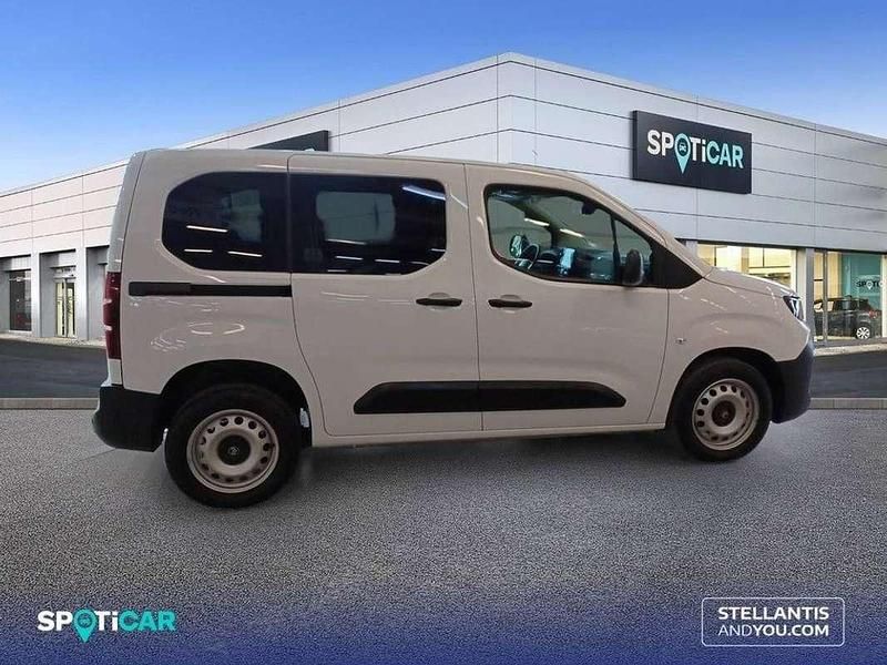 Usado Citroën Berlingo 103 CV (75 kW) 2024 Blanco Monovolumen